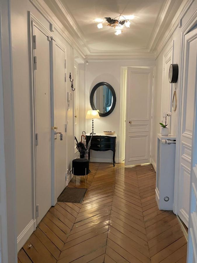 Two-Bedroom Apartment Champs-Elysees باريس المظهر الخارجي الصورة